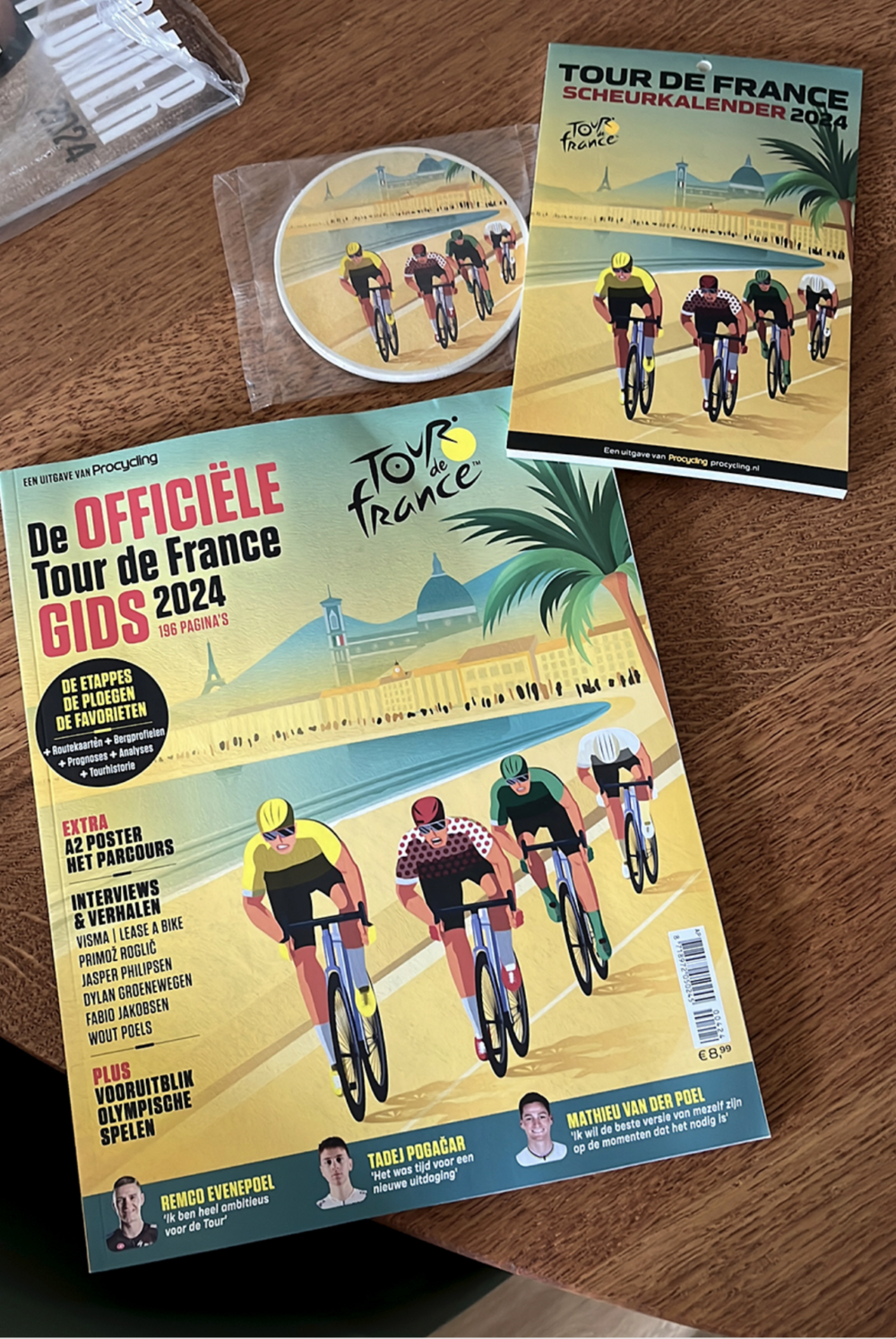 Procycling magazine, scheurkalender en bierviltjes